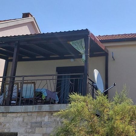 Apartmani Ana Карлобаг Екстериор снимка